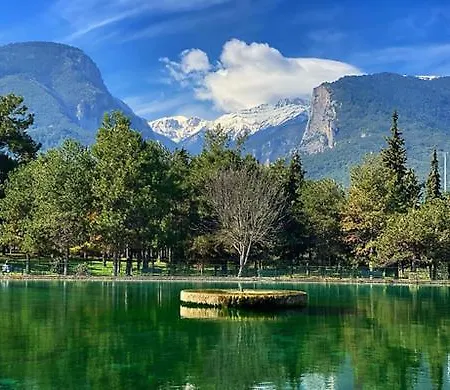 το στέκι του φανή * リトコロン