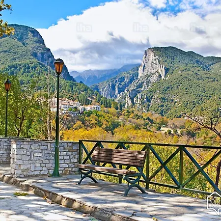 το στέκι του φανή アパート *